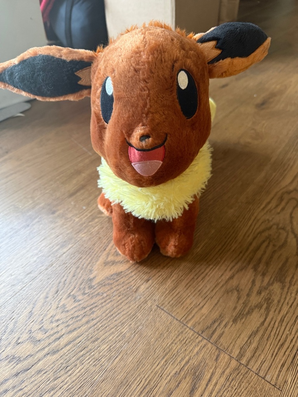 Pokemon Eevee Plush - Brown with Yellow Collar